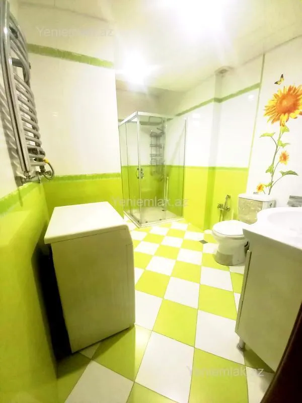 Satılır 3 otaqlı yeni tikili 115 m²