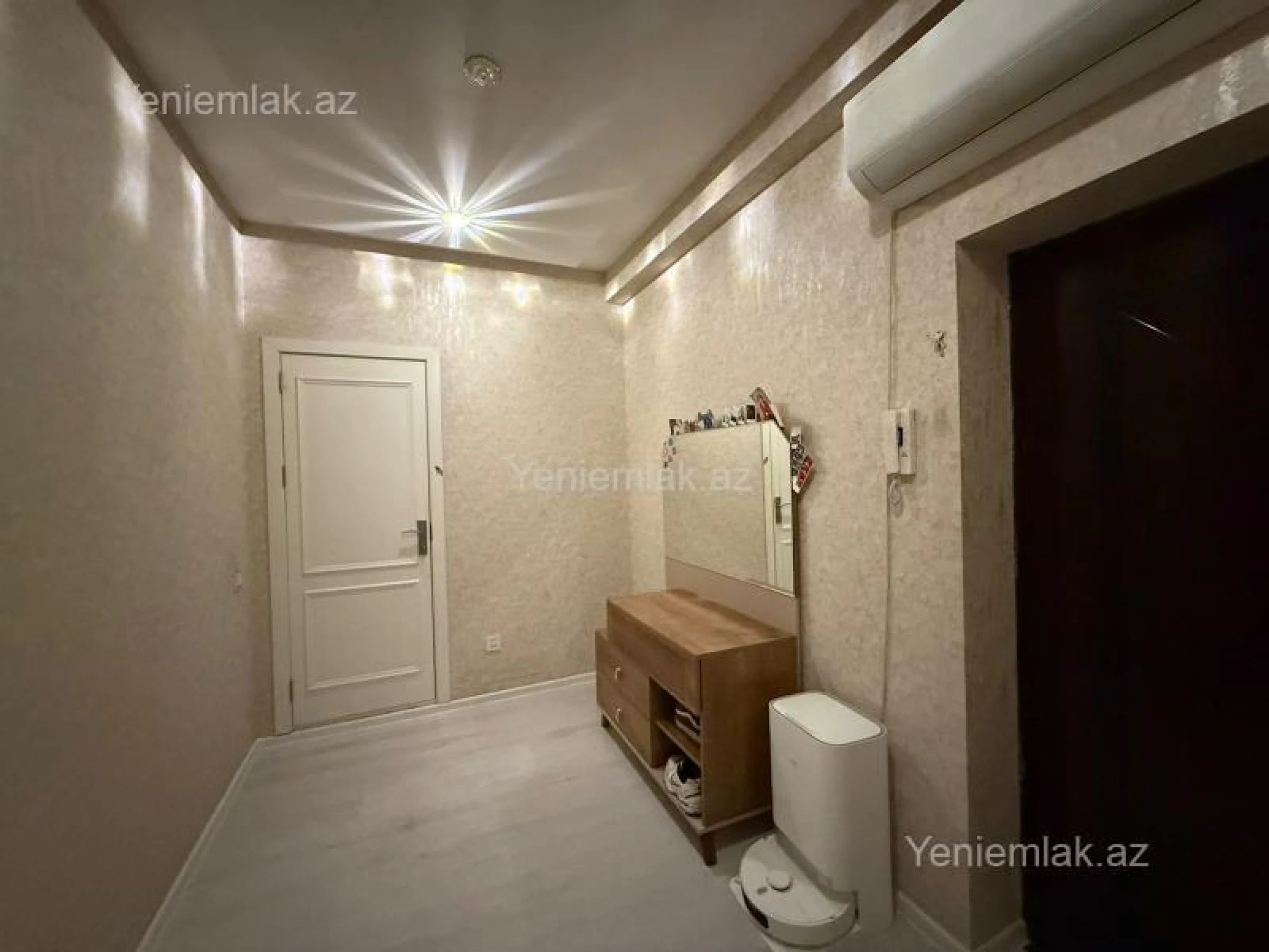 Satılır 2 otaqlı yeni tikili 65 m²