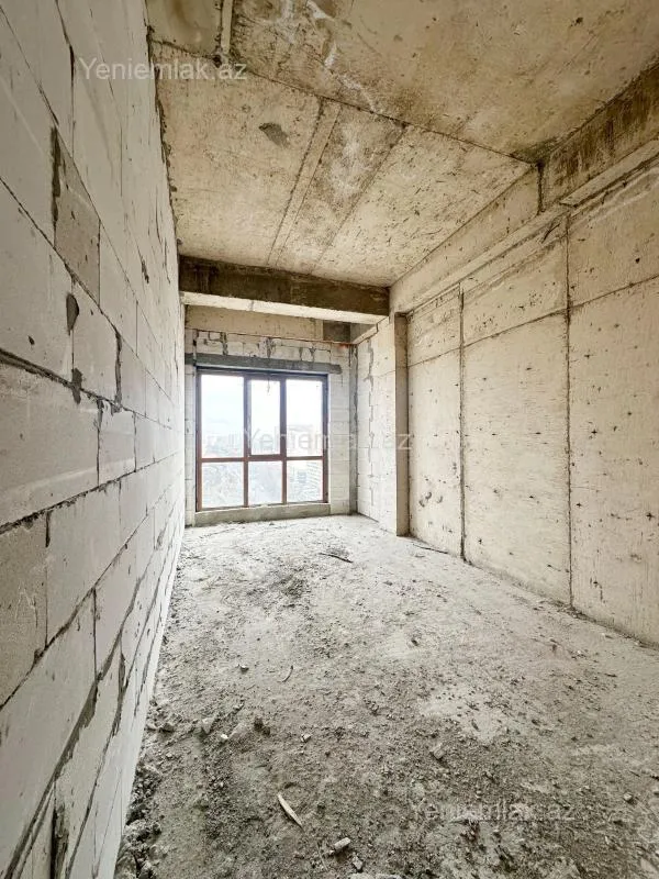 Satılır 2 otaqlı yeni tikili 80 m²