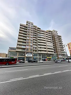 Satılır 3 otaqlı yeni tikili 105 m²