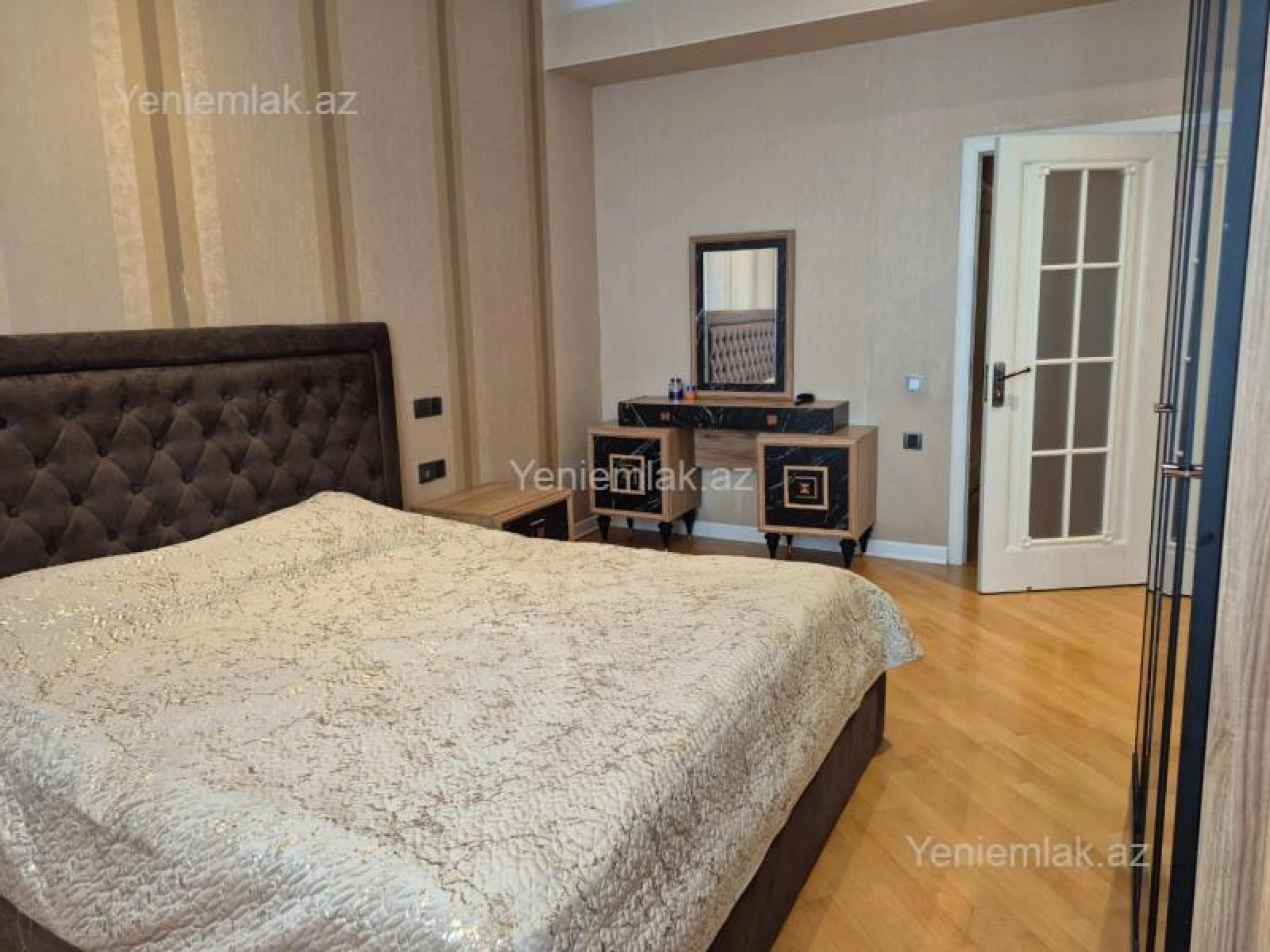 Satılır 3 otaqlı yeni tikili 134 m²