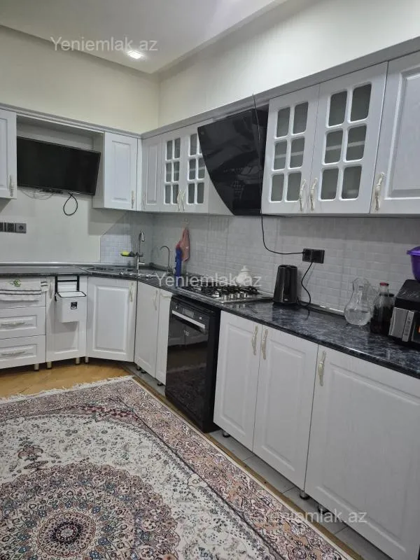 Satılır 3 otaqlı yeni tikili 134 m²