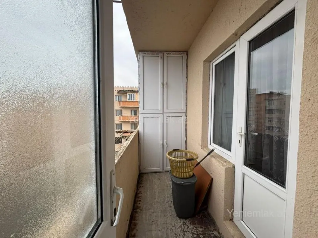 Satılır 2 otaqlı köhnə tikili 60 m²