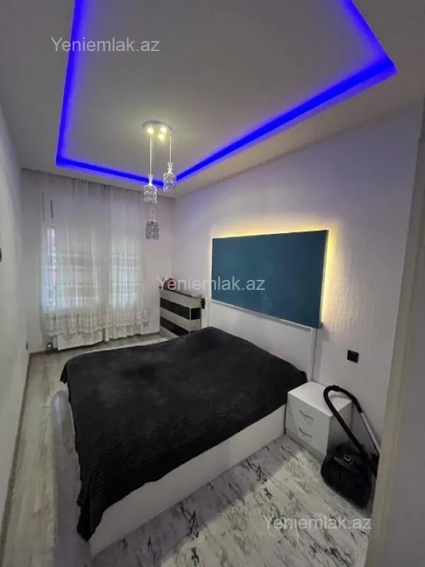 Satılır 3 otaqlı yeni tikili 70 m²