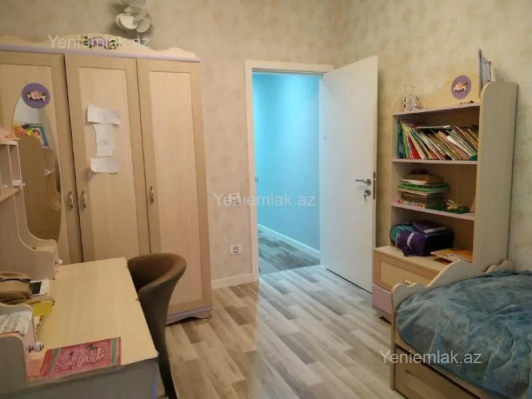 Satılır 5 otaqlı yeni tikili 143 m²