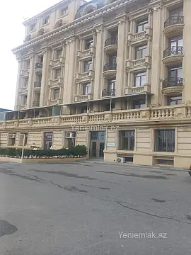 Satılır 5 otaqlı yeni tikili 143 m²