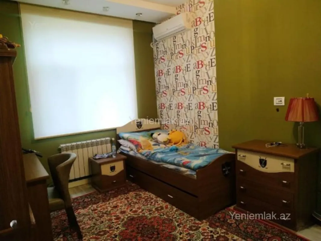Satılır 5 otaqlı yeni tikili 143 m²
