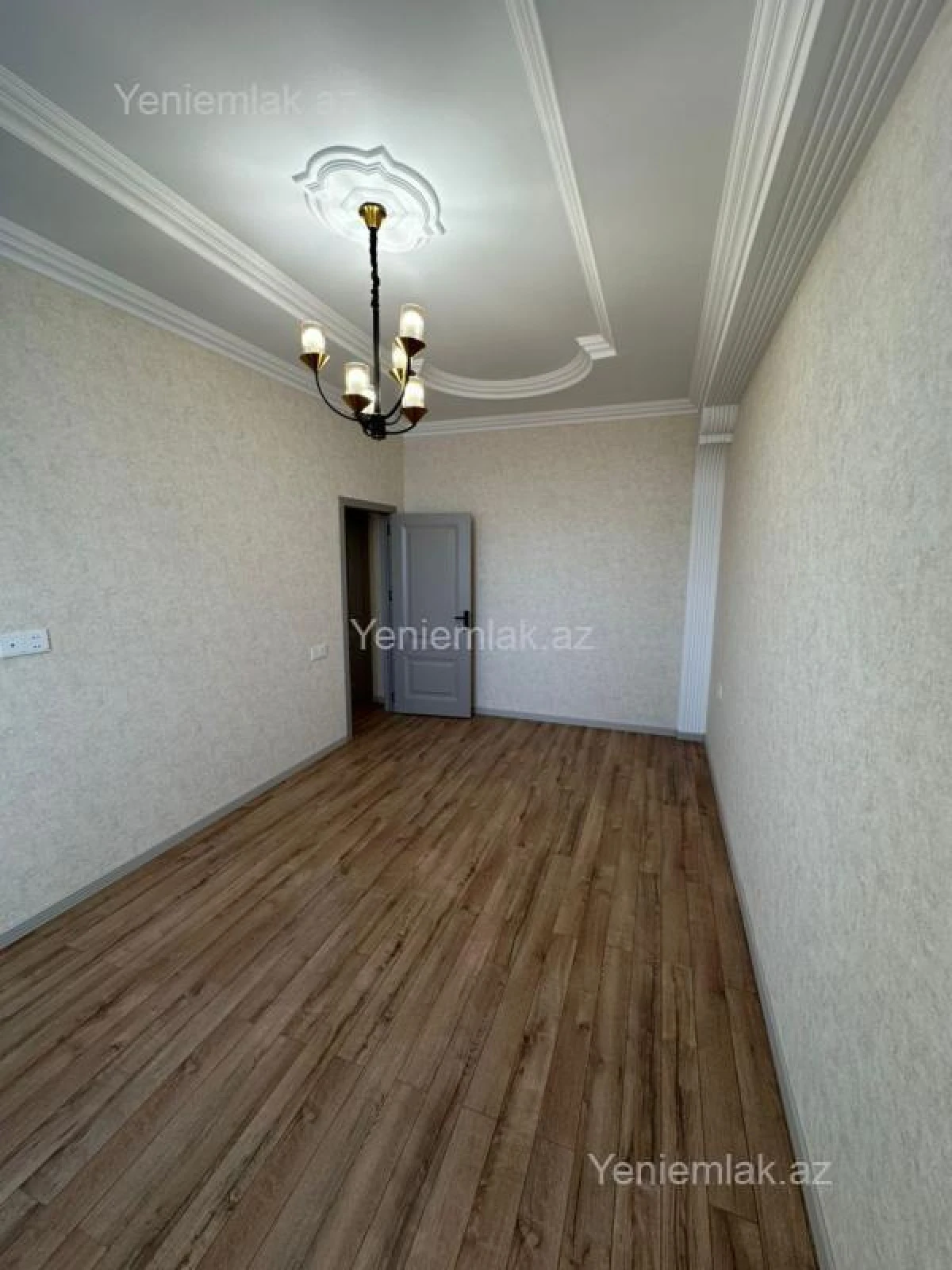 Satılır 3 otaqlı yeni tikili 85 m²