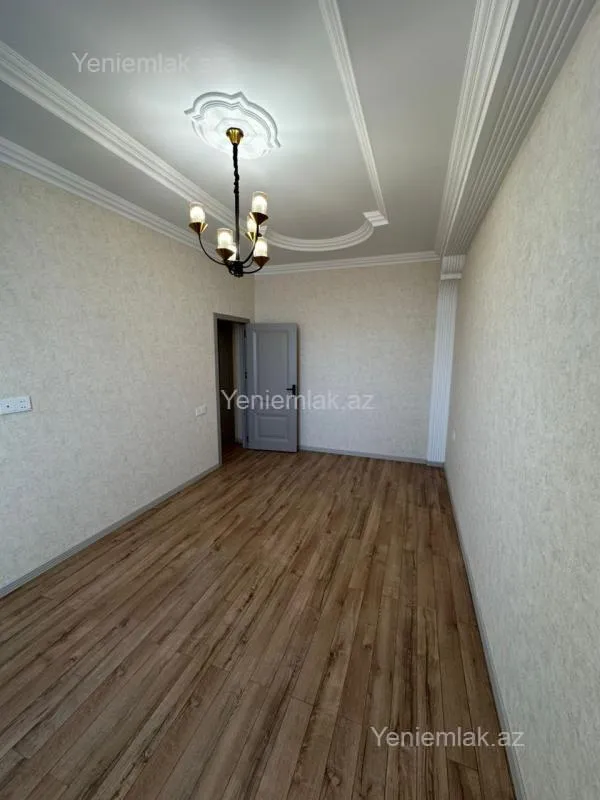 Satılır 3 otaqlı yeni tikili 85 m²