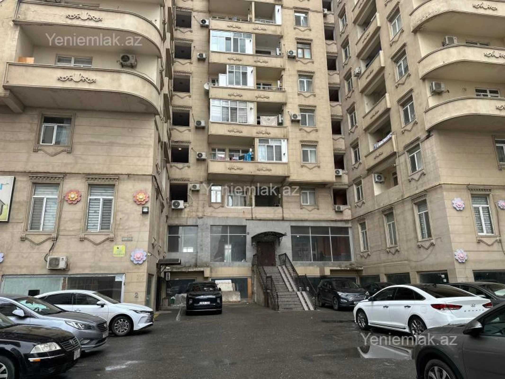 Satılır 3 otaqlı yeni tikili 118 m²