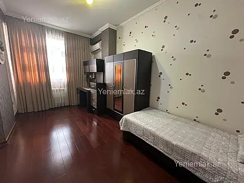 Satılır 3 otaqlı yeni tikili 118 m²
