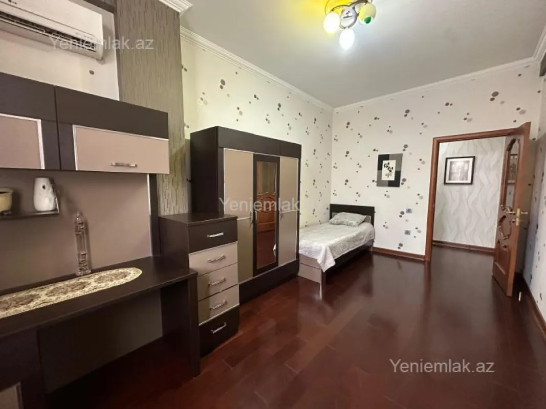 Satılır 3 otaqlı yeni tikili 118 m²