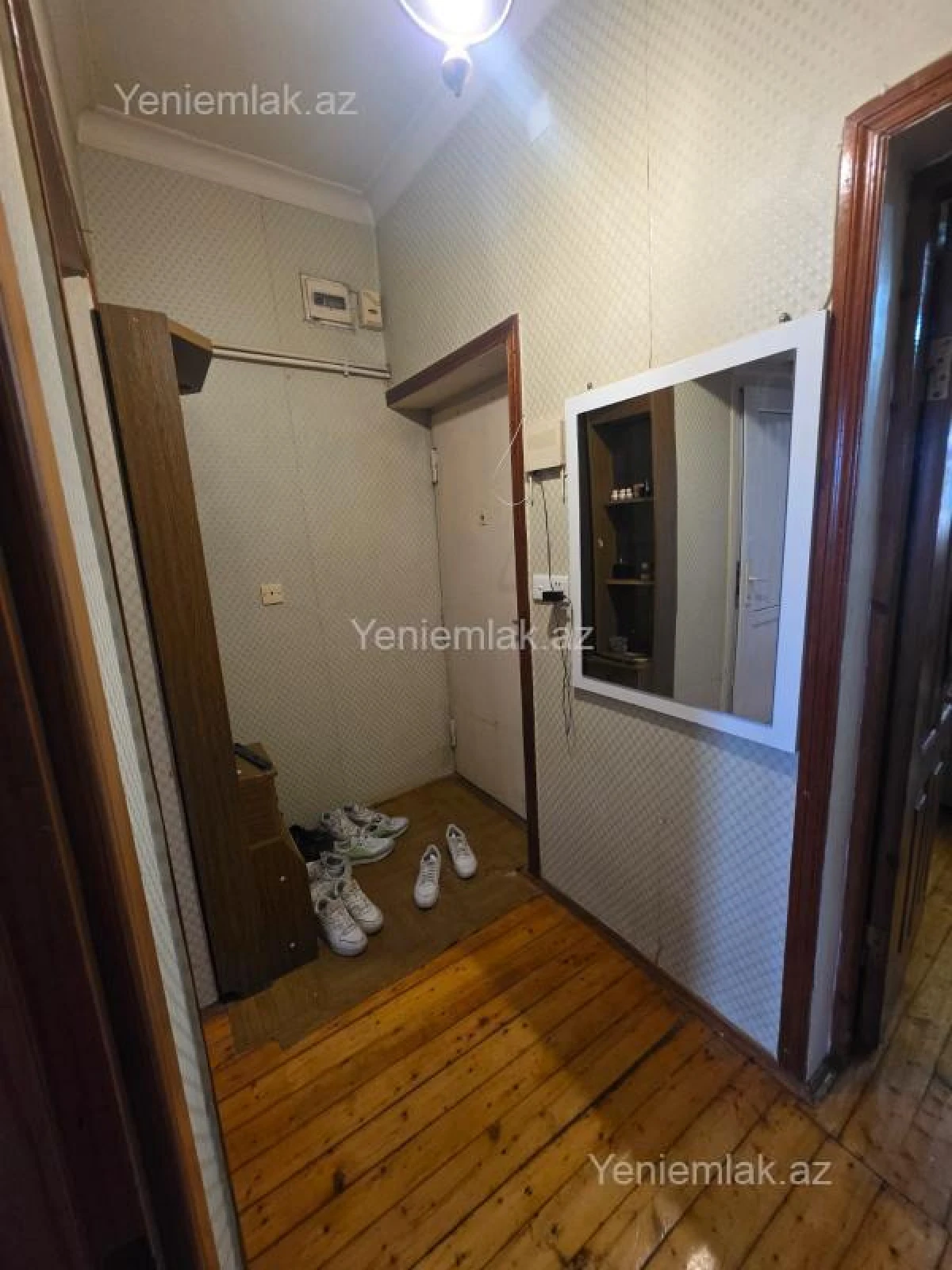Satılır 2 otaqlı köhnə tikili 50 m²