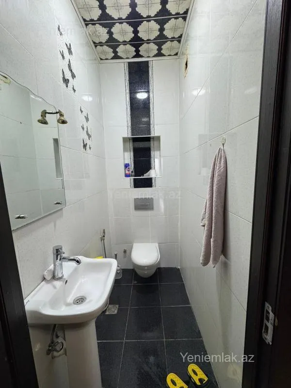 Satılır 3 otaqlı yeni tikili 126 m²