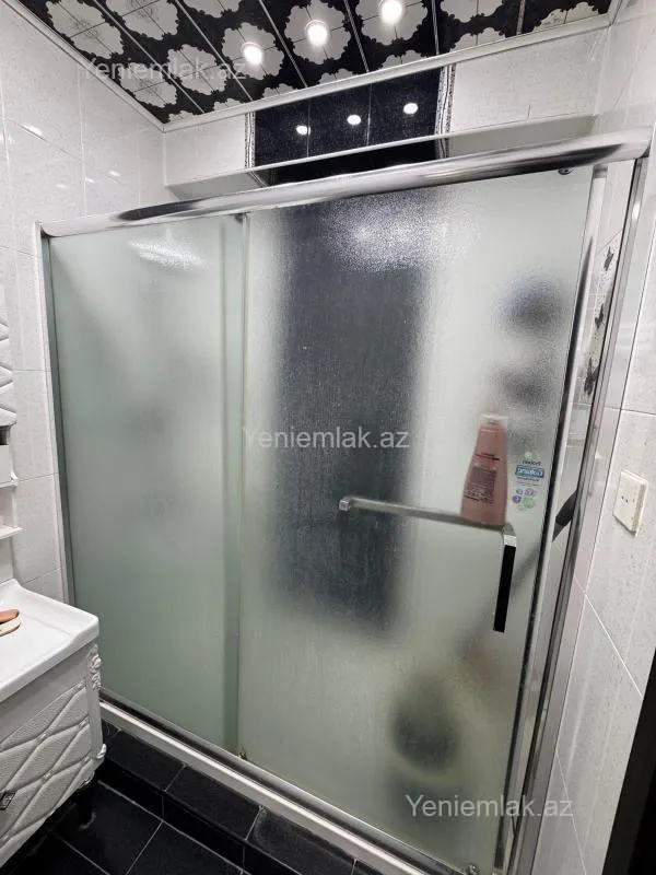 Satılır 3 otaqlı yeni tikili 126 m²