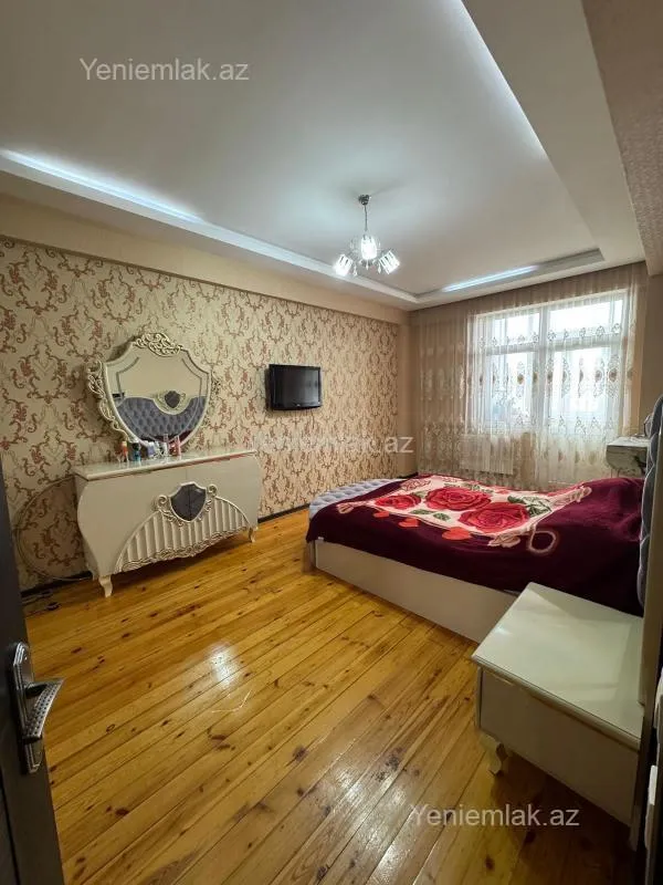 Satılır 3 otaqlı yeni tikili 126 m²