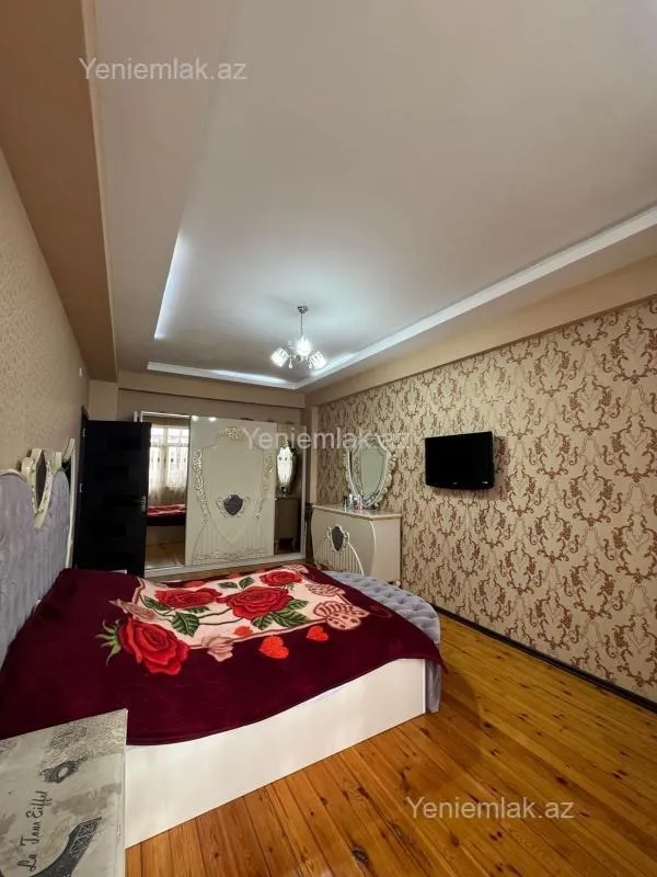 Satılır 3 otaqlı yeni tikili 126 m²