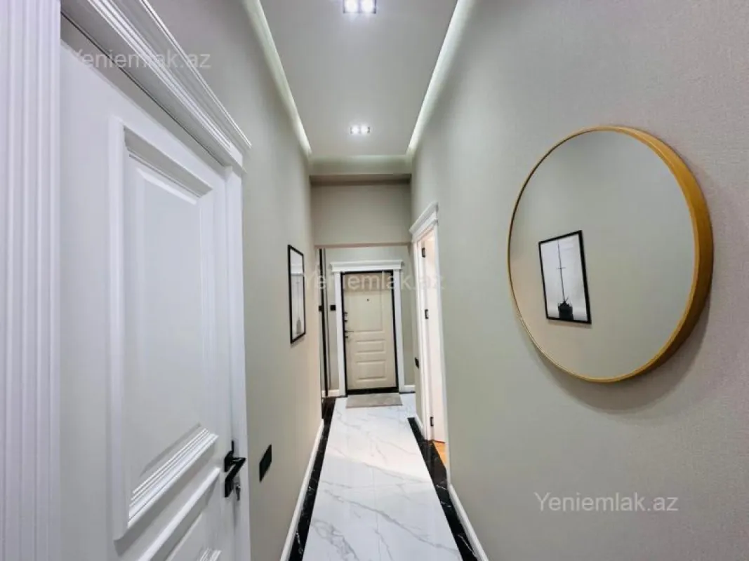 Satılır 3 otaqlı yeni tikili 85 m²