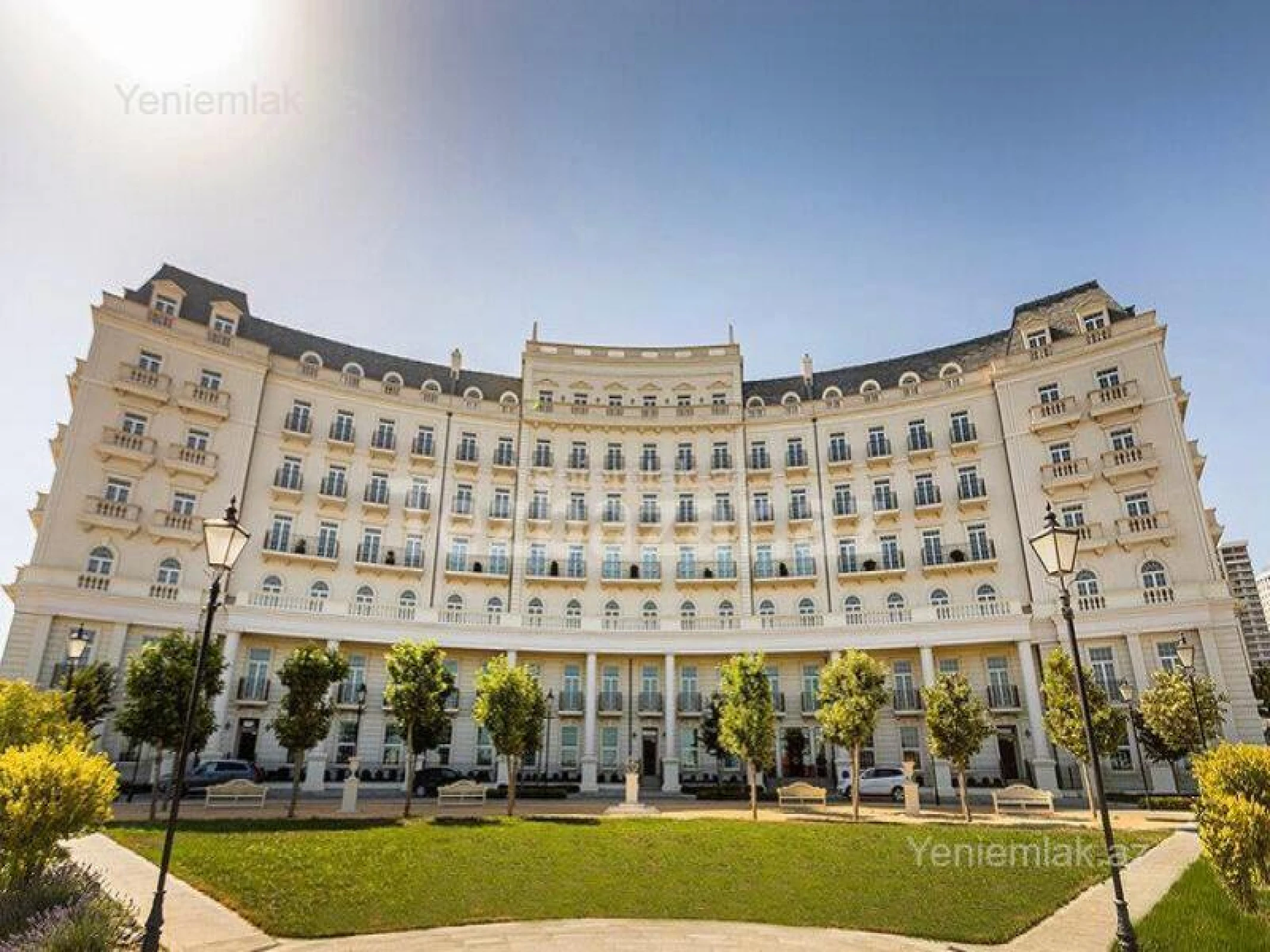 Satılır 4 otaqlı yeni tikili 144 m²