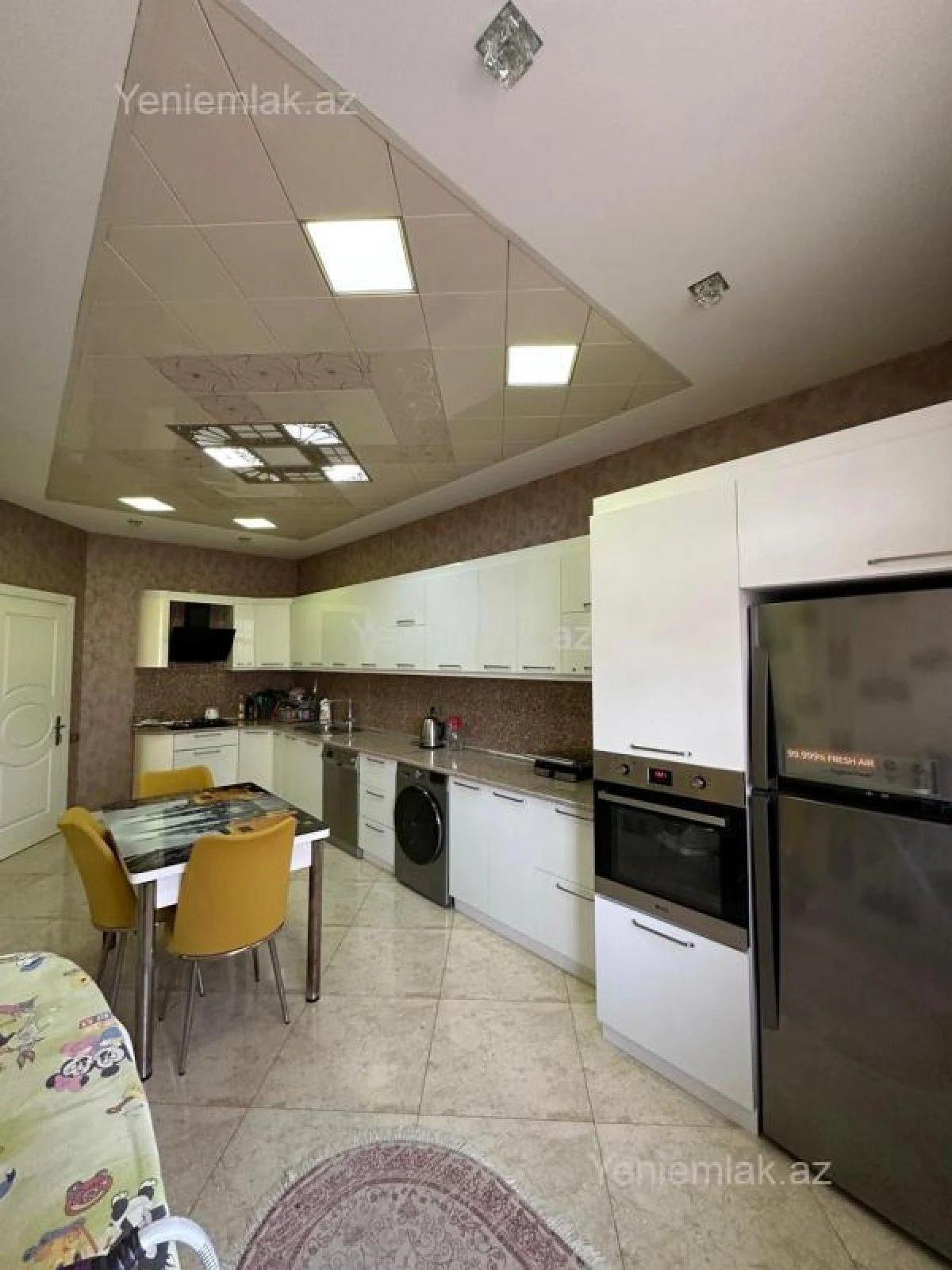 Satılır 3 otaqlı yeni tikili 127 m²