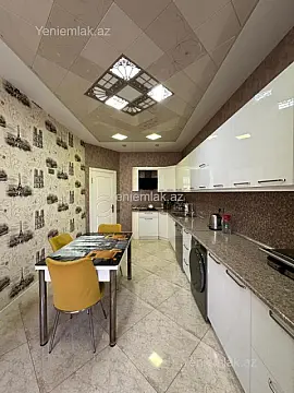 Satılır 3 otaqlı yeni tikili 127 m²