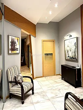 Satılır 3 otaqlı yeni tikili 140 m²