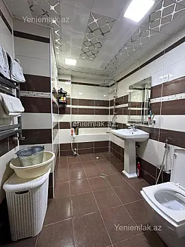 Satılır 3 otaqlı yeni tikili 88 m²