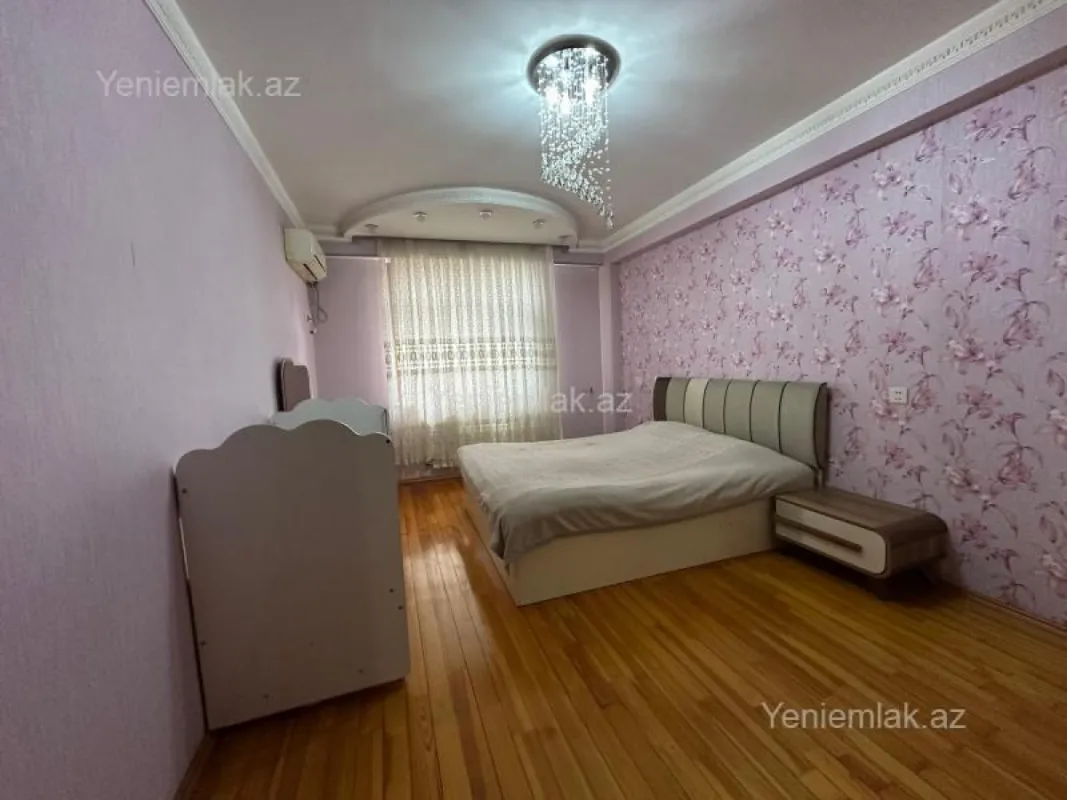 Satılır 3 otaqlı yeni tikili 88 m²