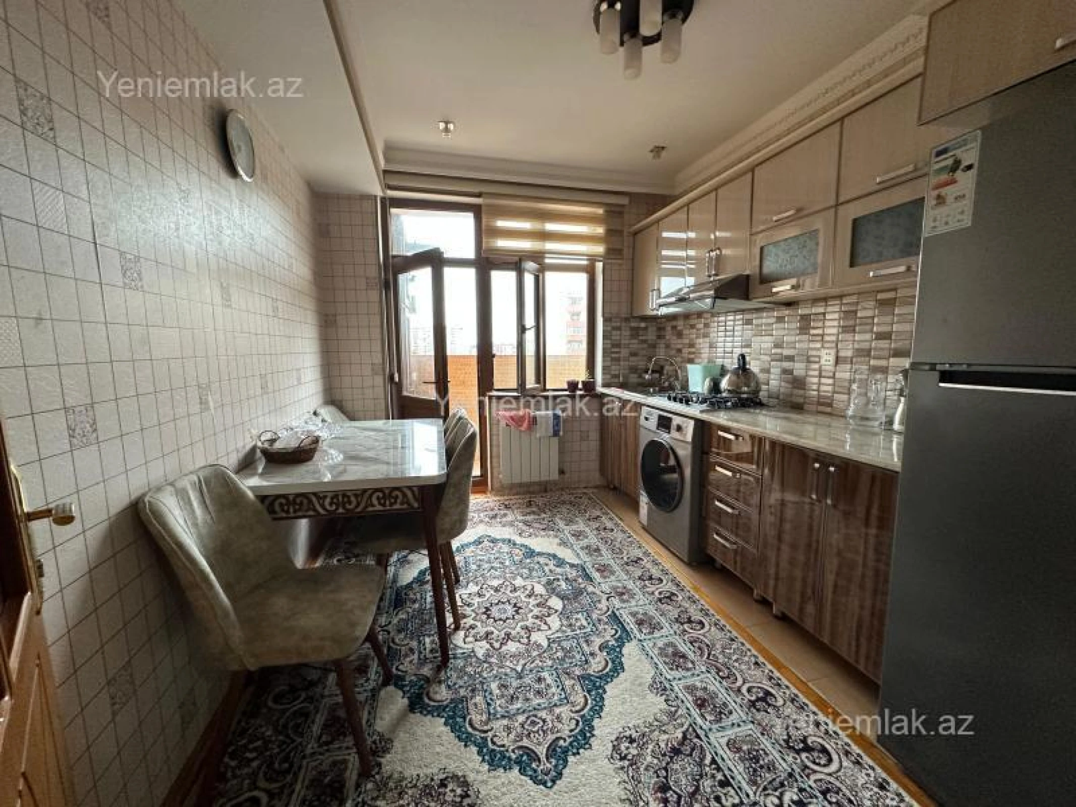 Satılır 3 otaqlı yeni tikili 88 m²