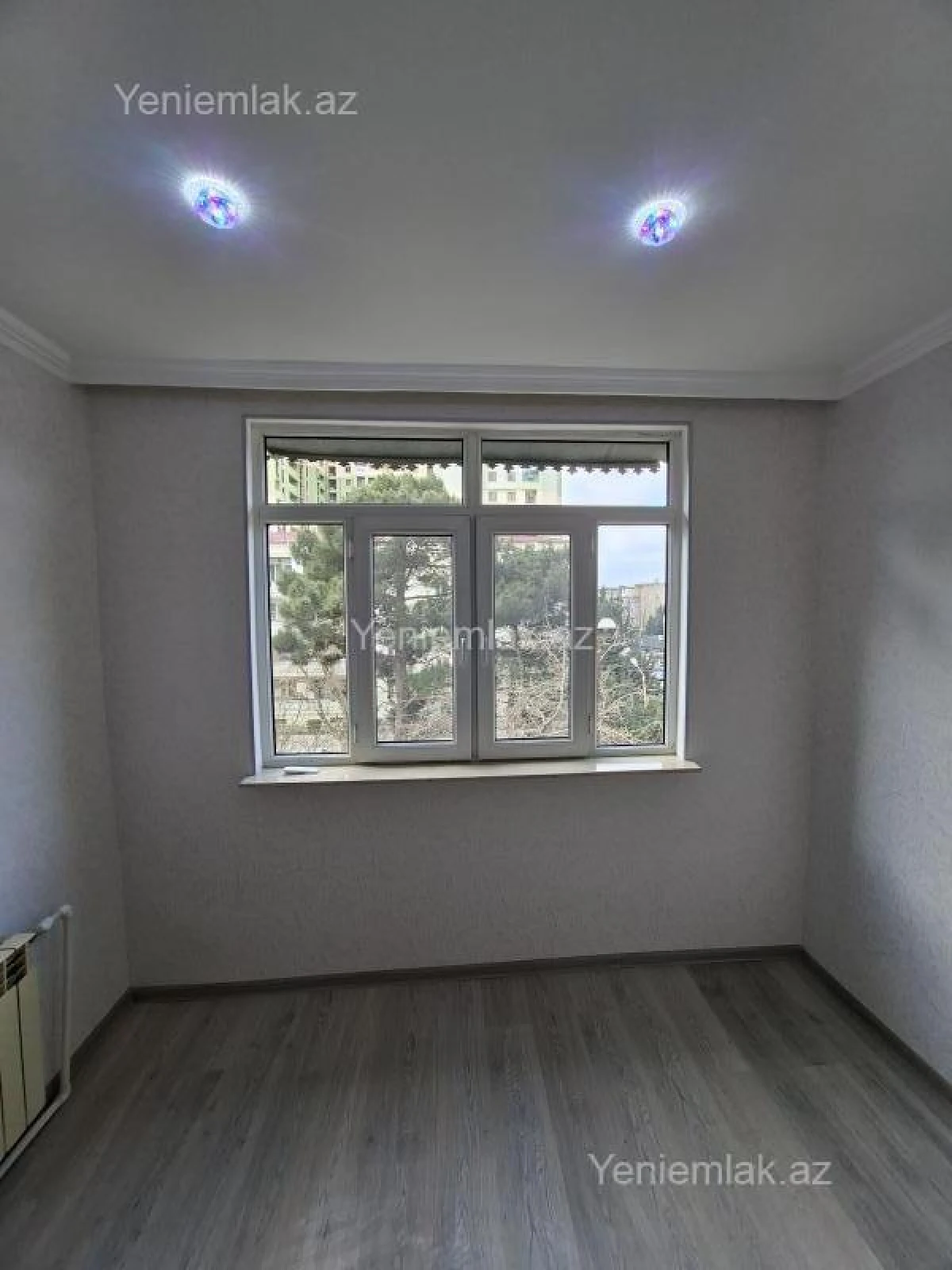 Satılır 2 otaqlı köhnə tikili 50 m²