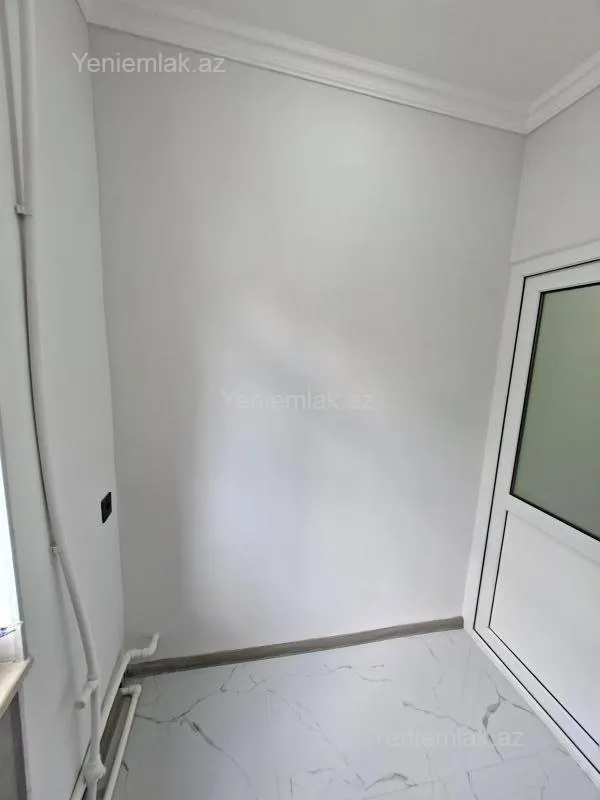 Satılır 2 otaqlı köhnə tikili 50 m²