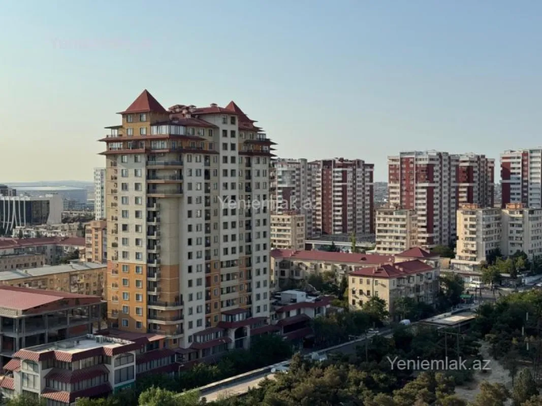 Satılır 2 otaqlı yeni tikili 82 m²