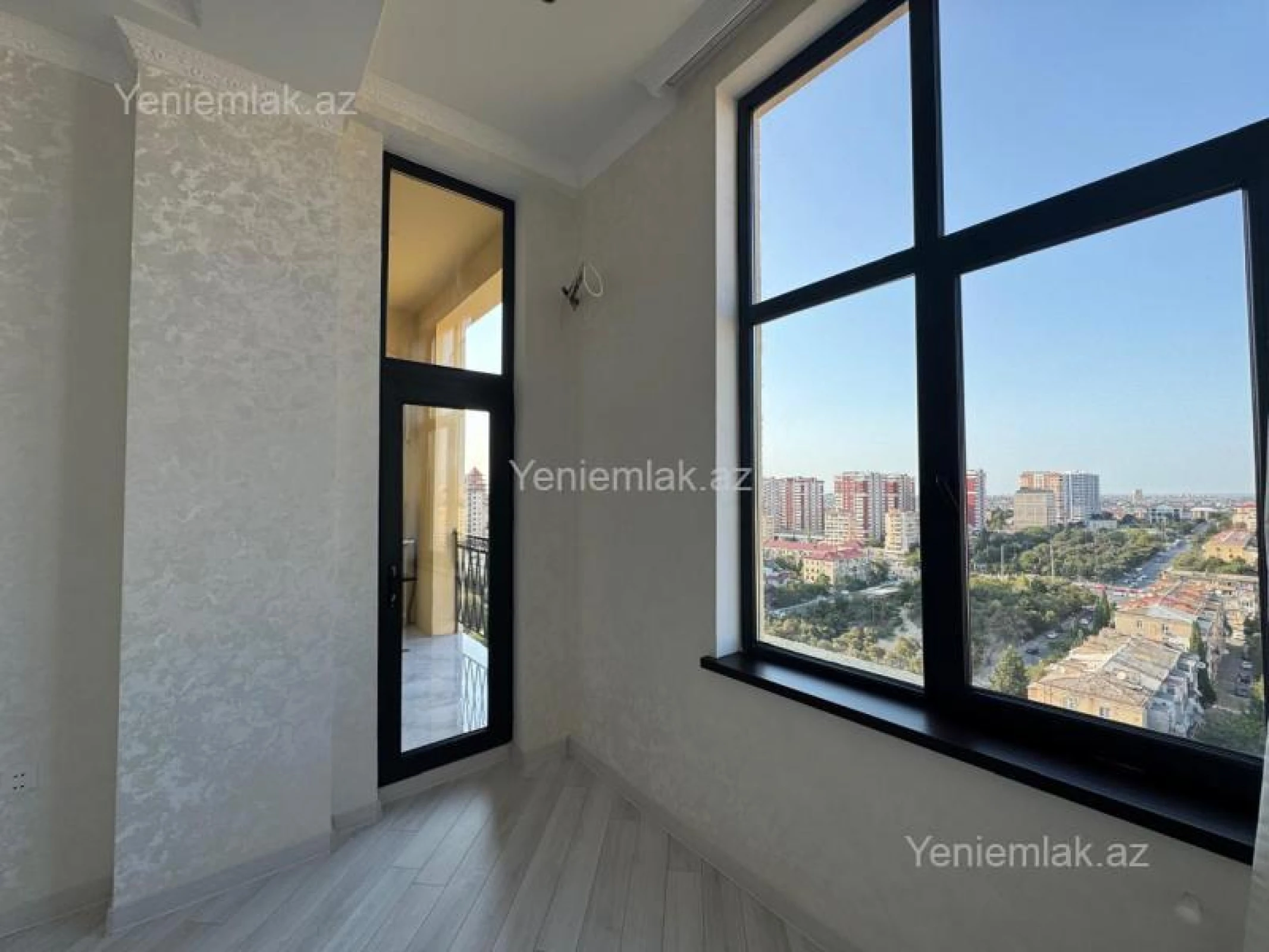 Satılır 2 otaqlı yeni tikili 82 m²