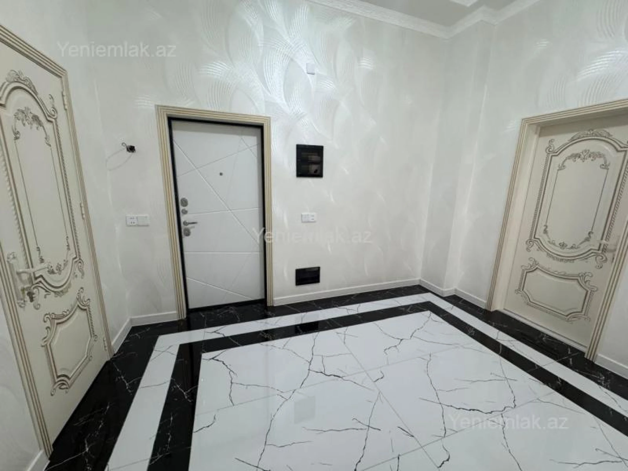 Satılır 2 otaqlı yeni tikili 82 m²