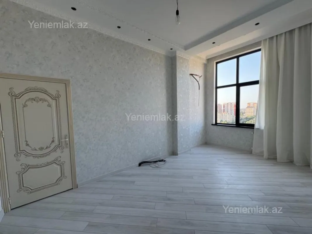 Satılır 2 otaqlı yeni tikili 82 m²