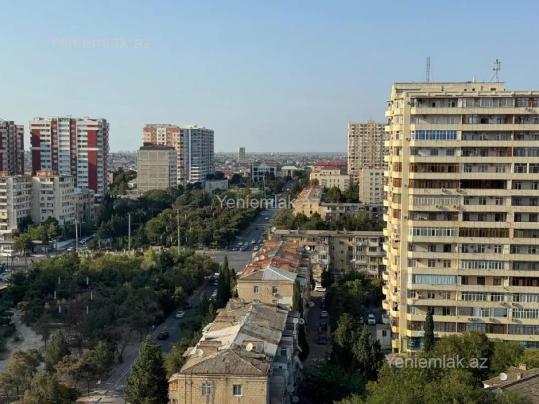 Satılır 2 otaqlı yeni tikili 82 m²