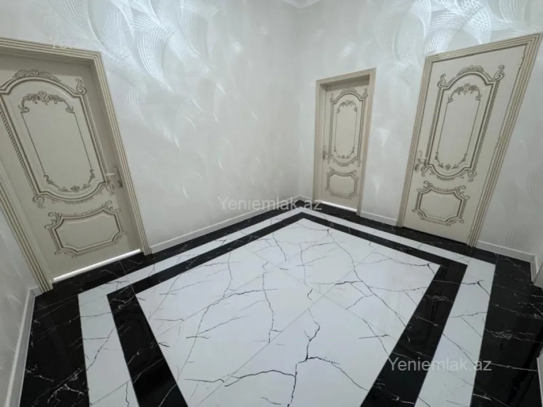 Satılır 2 otaqlı yeni tikili 82 m²