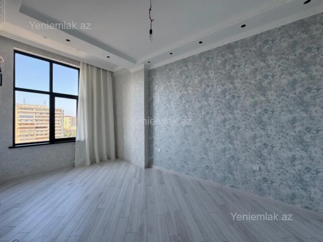 Satılır 2 otaqlı yeni tikili 82 m²