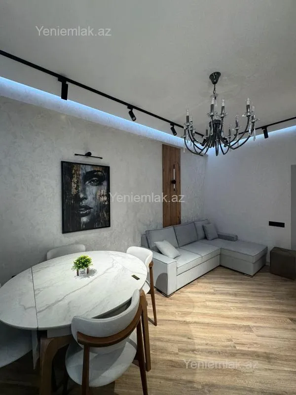 Satılır 2 otaqlı yeni tikili 55 m²