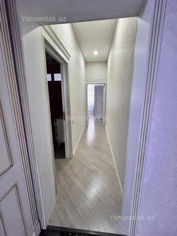 Satılır 4 otaqlı yeni tikili 156 m²