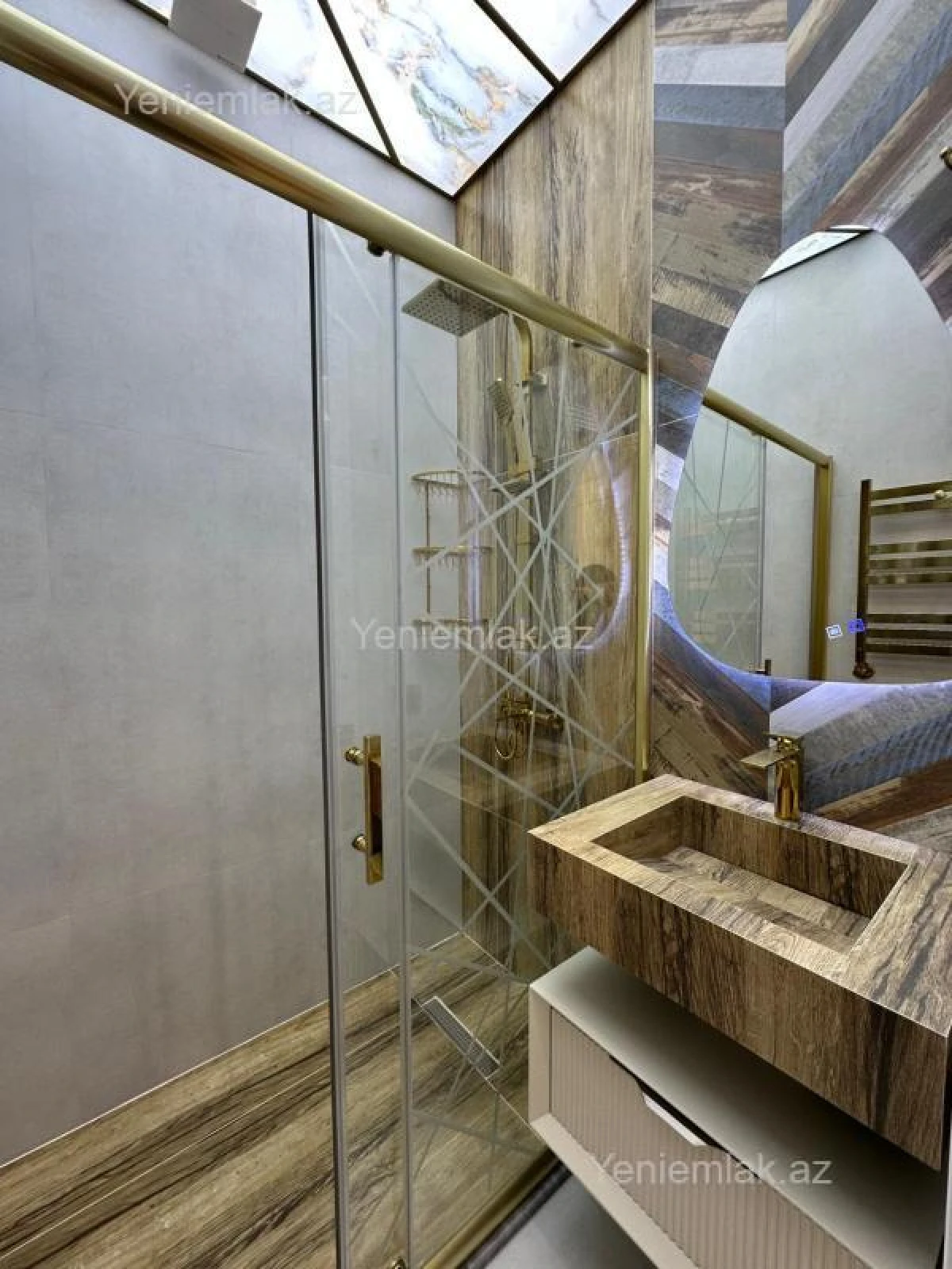 Satılır 2 otaqlı yeni tikili 84 m²