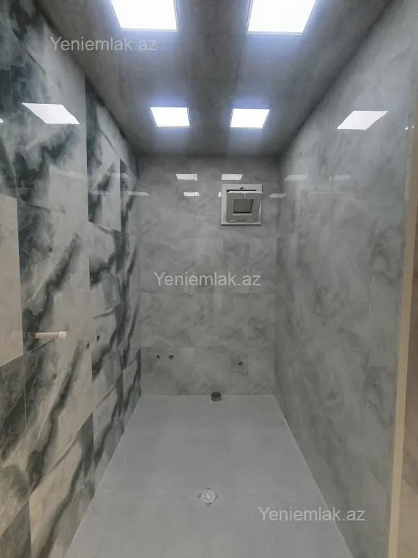 Satılır 4 otaqlı həyət evi 140 m²