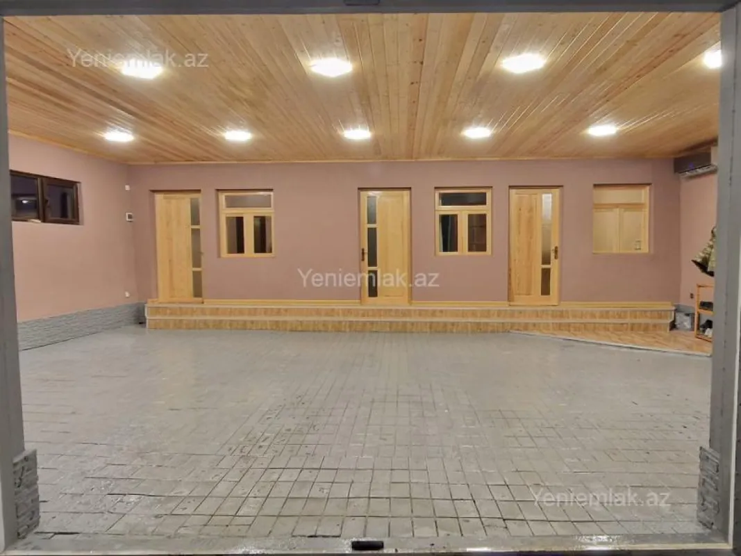 Satılır həyət evi 145 m²