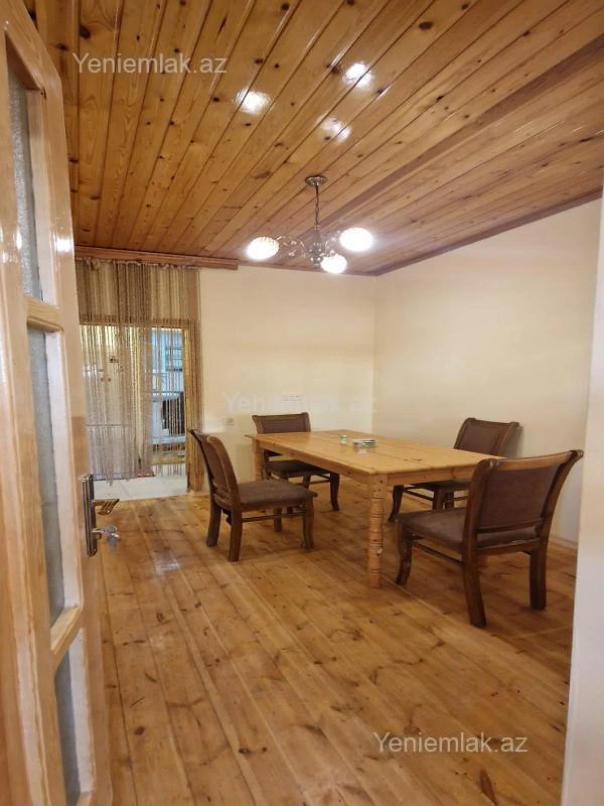 Satılır həyət evi 145 m²