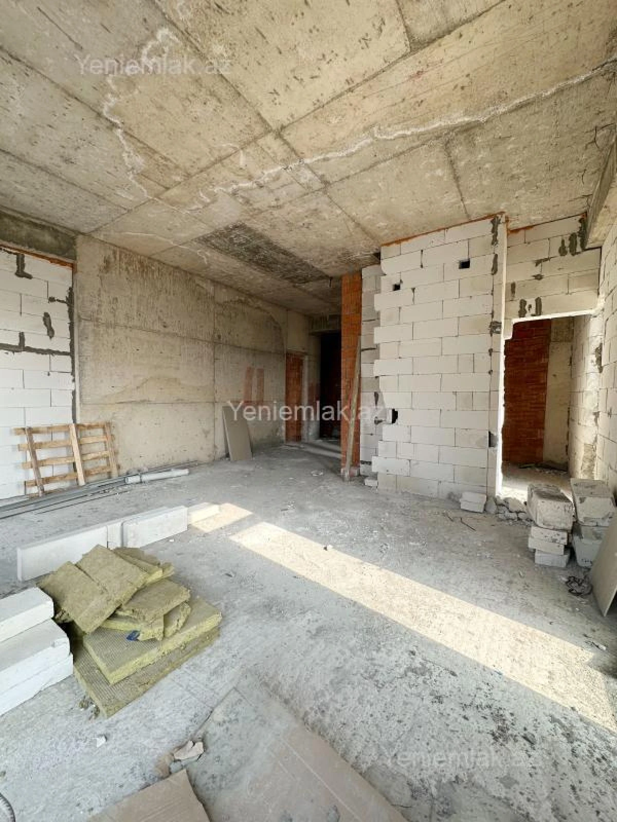 Satılır 3 otaqlı yeni tikili 108 m²