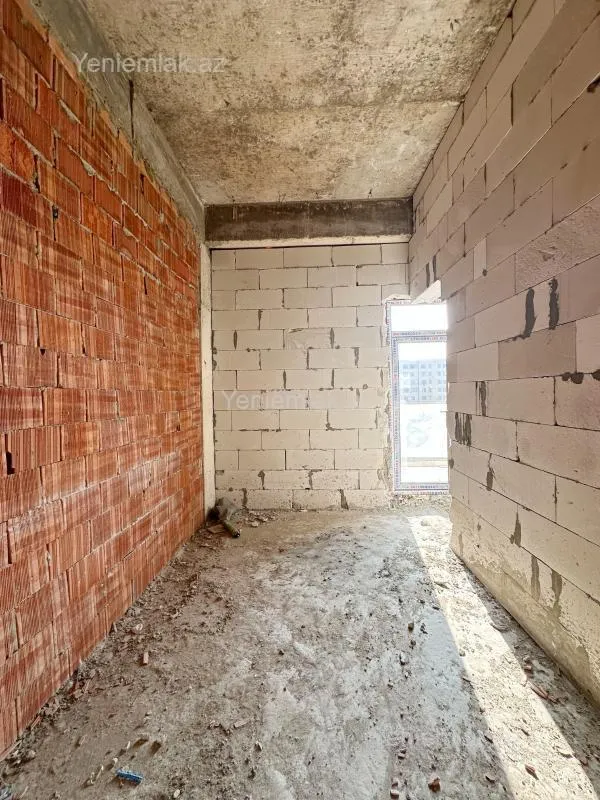 Satılır 3 otaqlı yeni tikili 108 m²