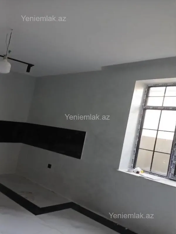 Satılır 6 otaqlı həyət evi 300 m²