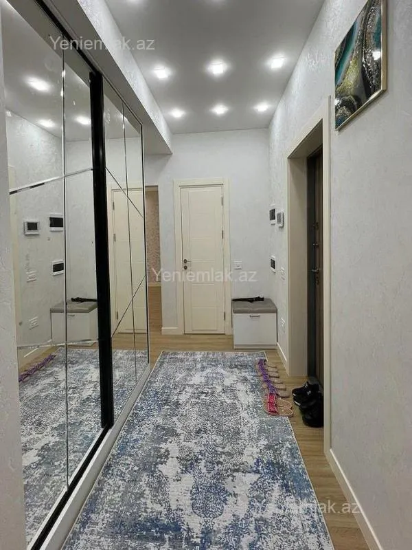 Satılır 2 otaqlı yeni tikili 83 m²