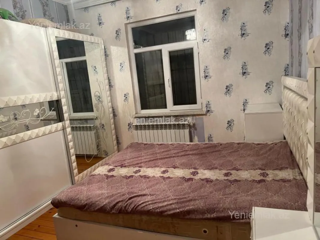 Satılır 2 otaqlı həyət evi 70 m²