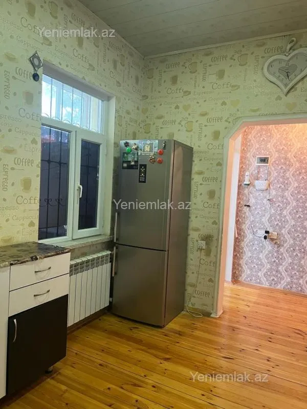 Satılır 2 otaqlı həyət evi 70 m²